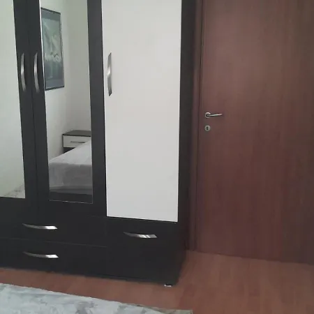 Apartment Place To